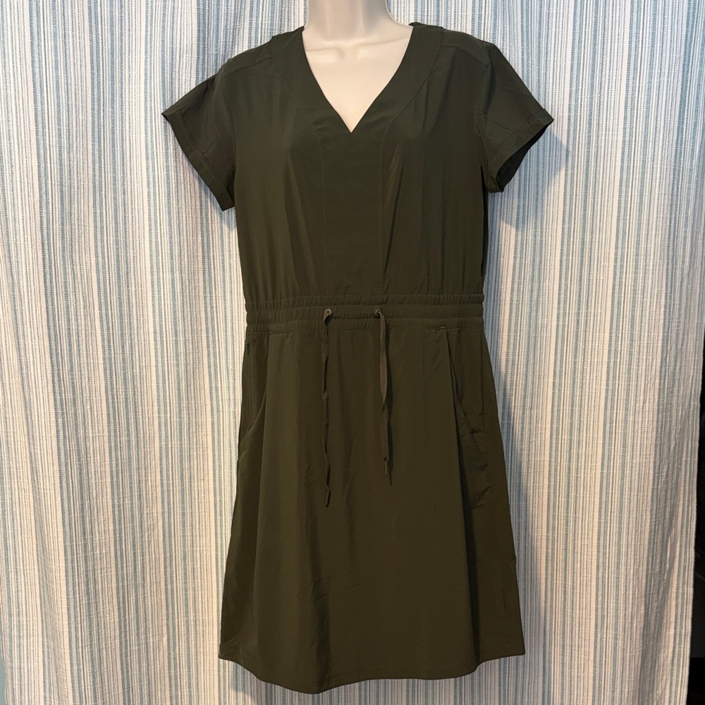 REI Co-op Olive Green V-Neck Savanna Trails Women’s Dress Size M